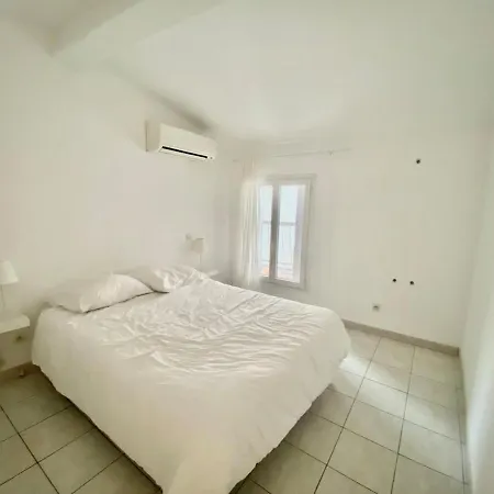 Duplex 3 Proche Gare Clim, Wifi, Parking פרפיניין